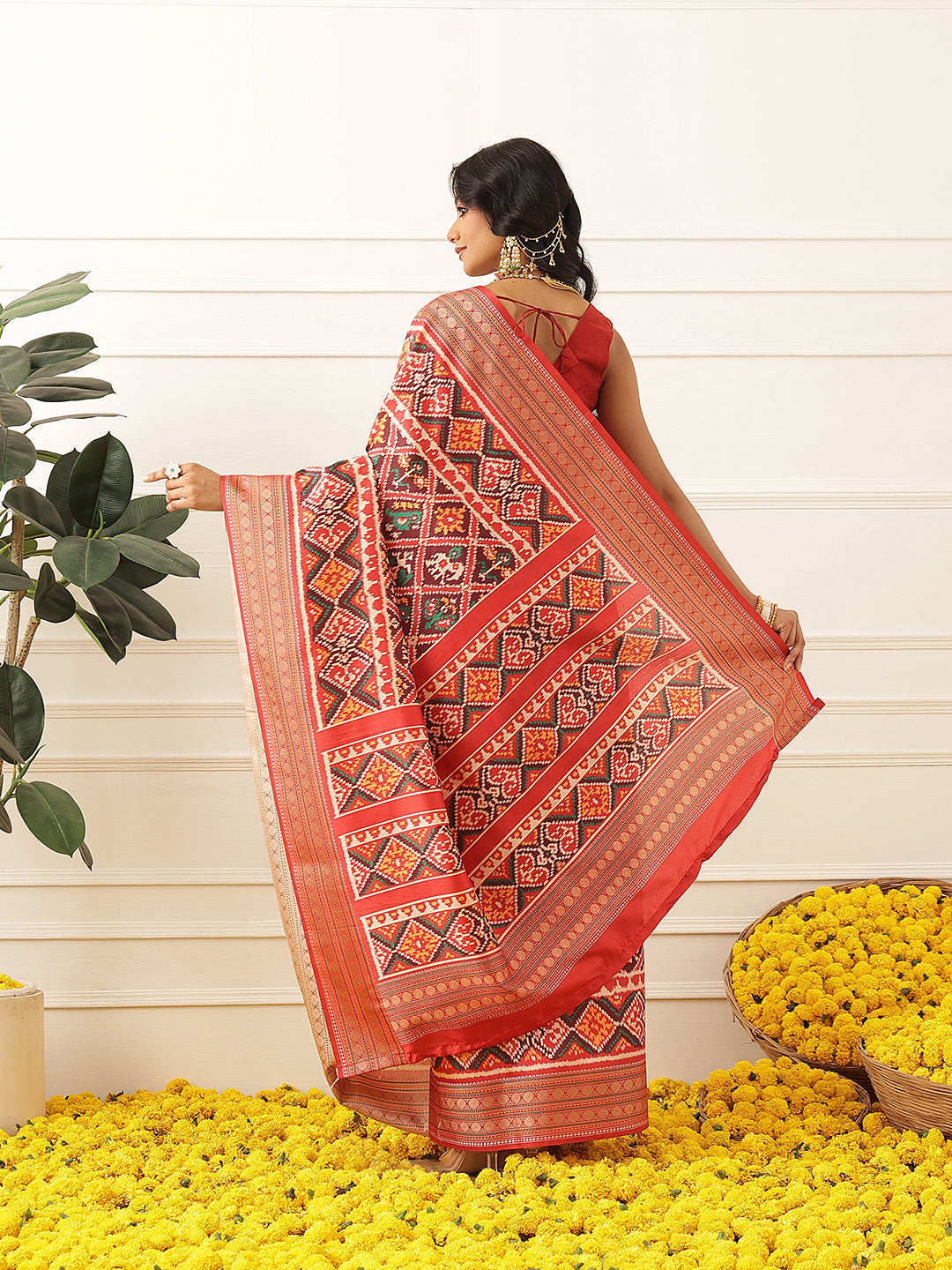 Women's Soft Tusser Silk Digital Printed Viscous Jacquard Border Patola Sarees
