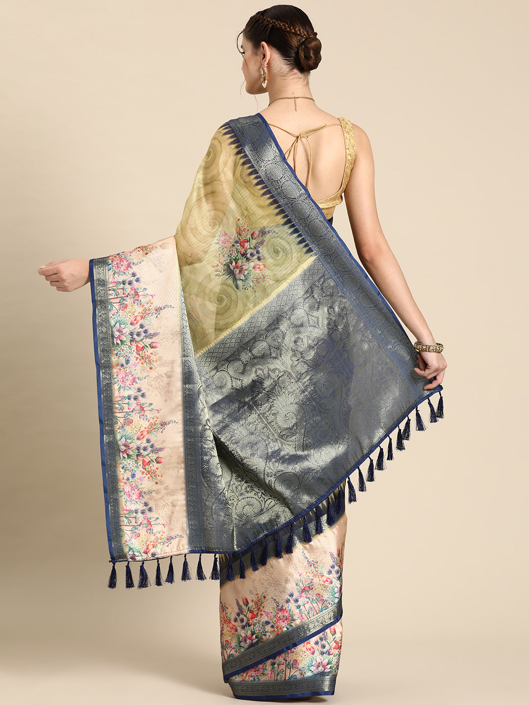 Kanjivaram Silk Floral Printed Zari Woven Saree With Tassels