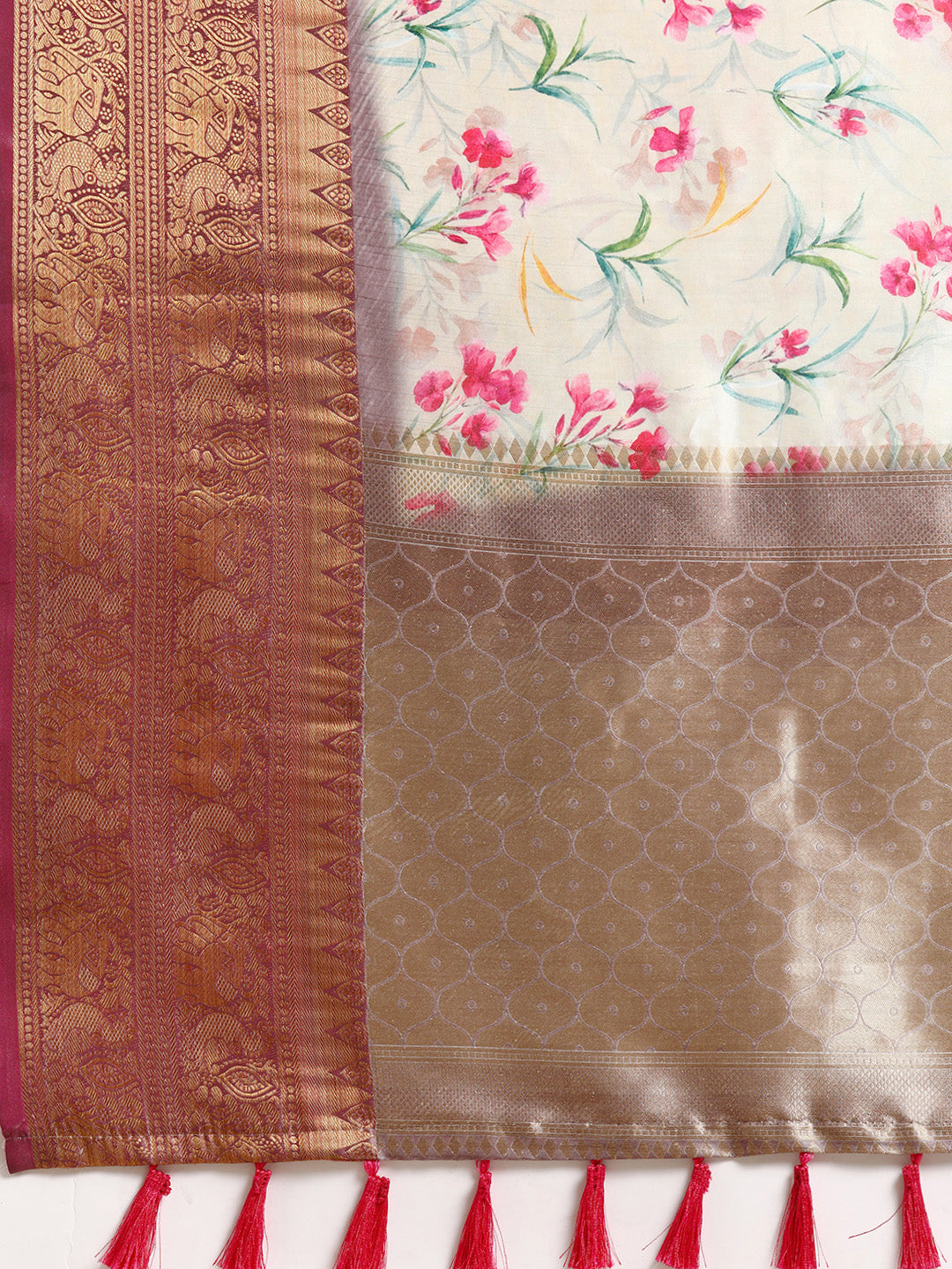 Women Art Silk Digital Print Saree
