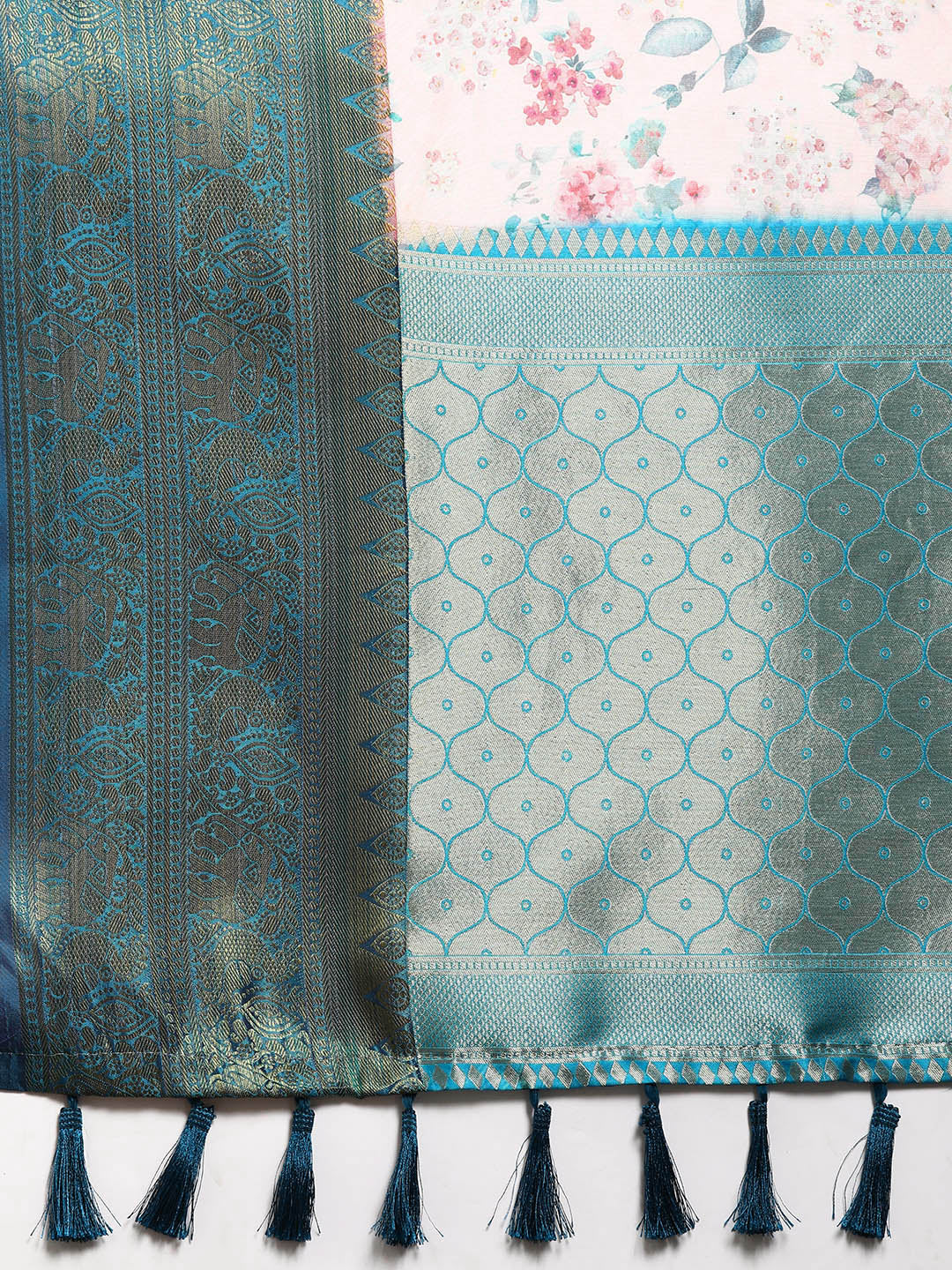 Women Art Silk Digital Print Saree