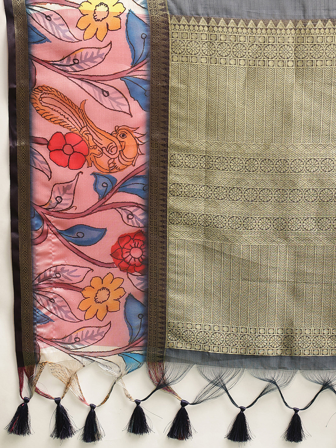 Women's Soft Muga Silk Solid Saree With Printed Border & Unstitched Blouse Piece