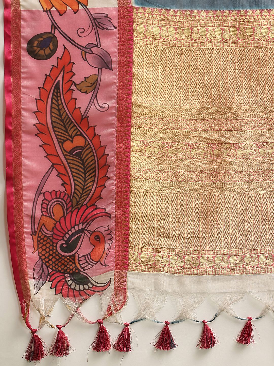 Women's Soft Muga Silk Solid Saree With Printed Border & Unstitched Blouse Piece