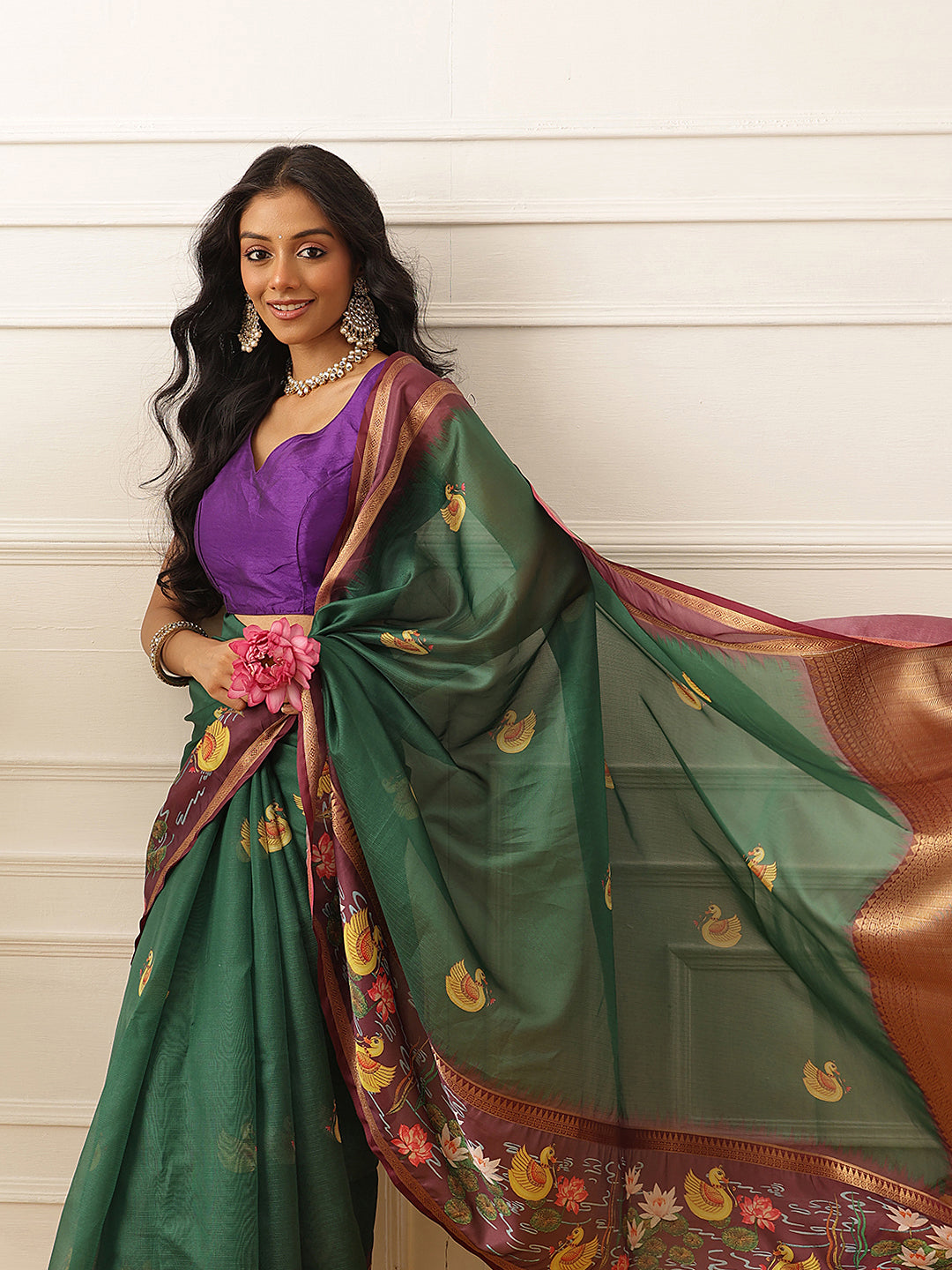 Women's Soft Muga Silk Solid Saree With Printed Border & Unstitched Blouse Piece