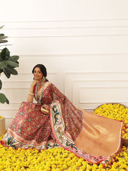 Women's Soft Muga Silk Solid Saree With Printed Border & Unstitched Blouse Piece