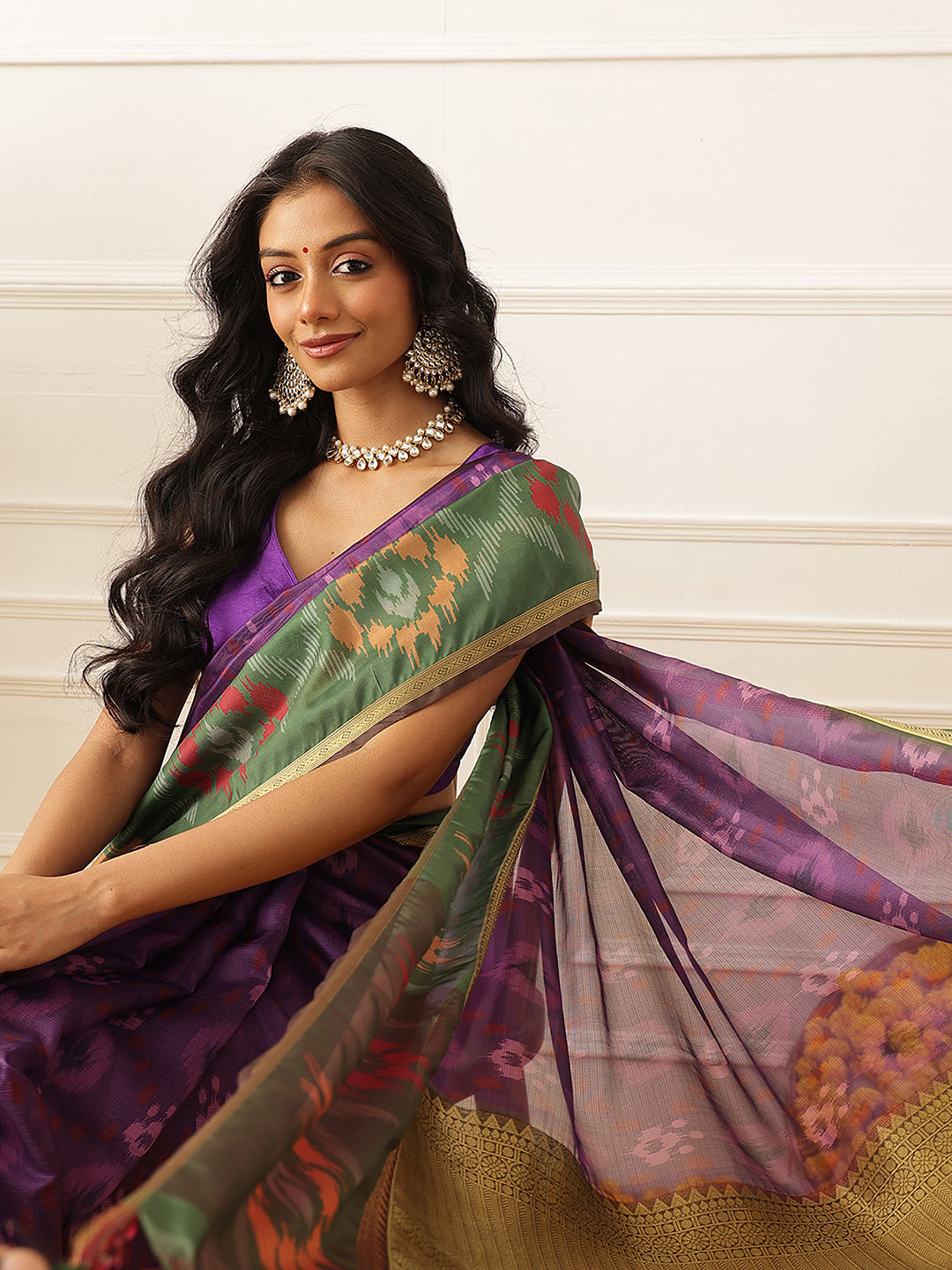 Women's Soft Muga Silk Solid Saree With Printed Border & Unstitched Blouse Piece