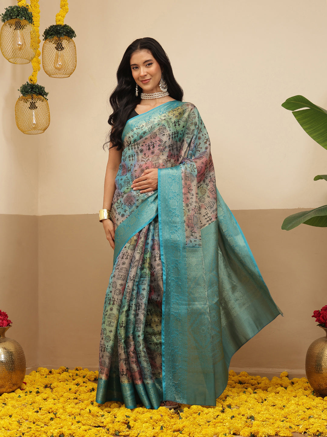 Warli Printed Crush Tissue Silk Saree With Small Border & Unstitched Blouse Piece
