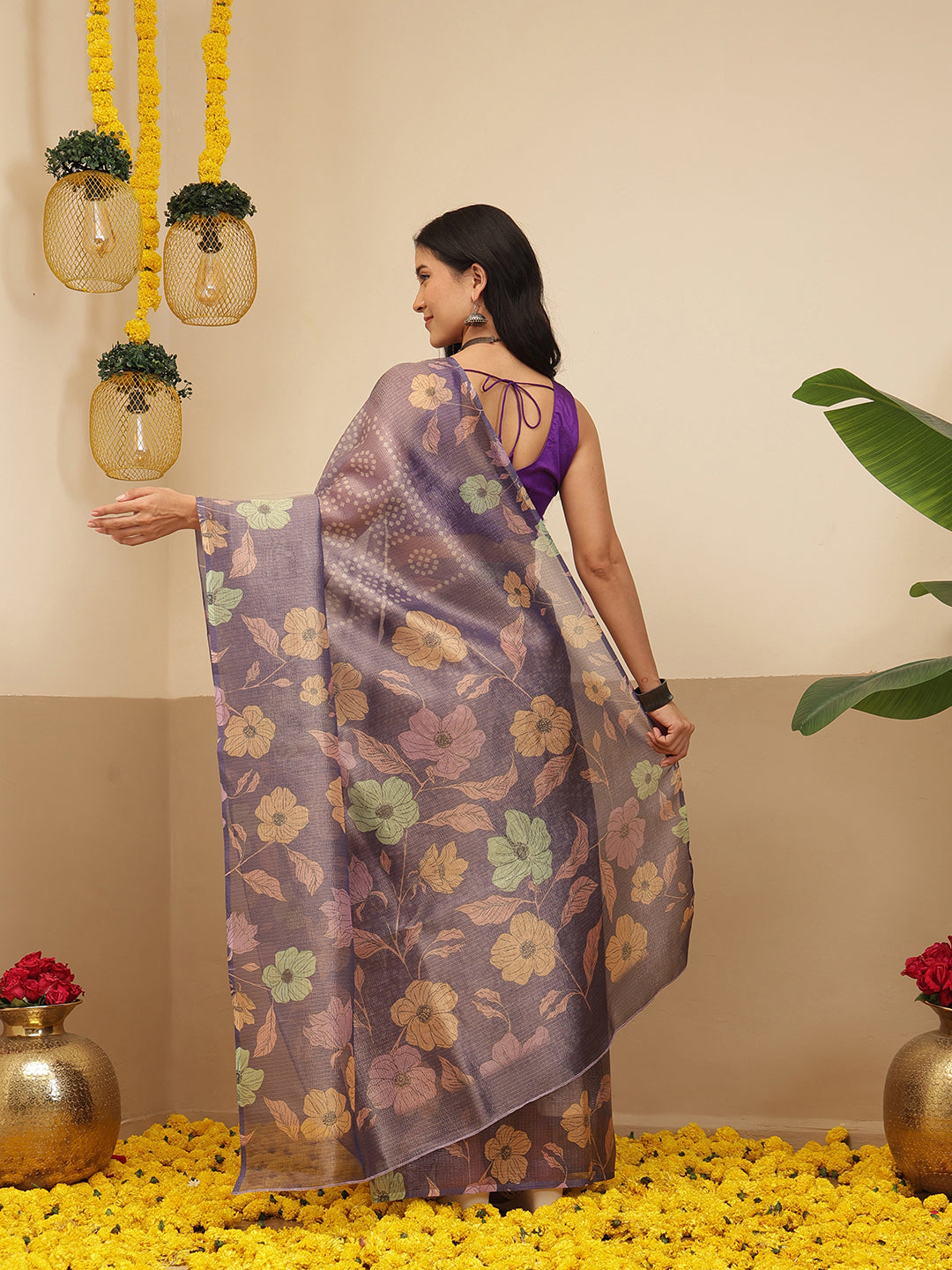 Digital Printed Lightweigth Crush Tissue Silk Saree With Unstitched Blouse Piece