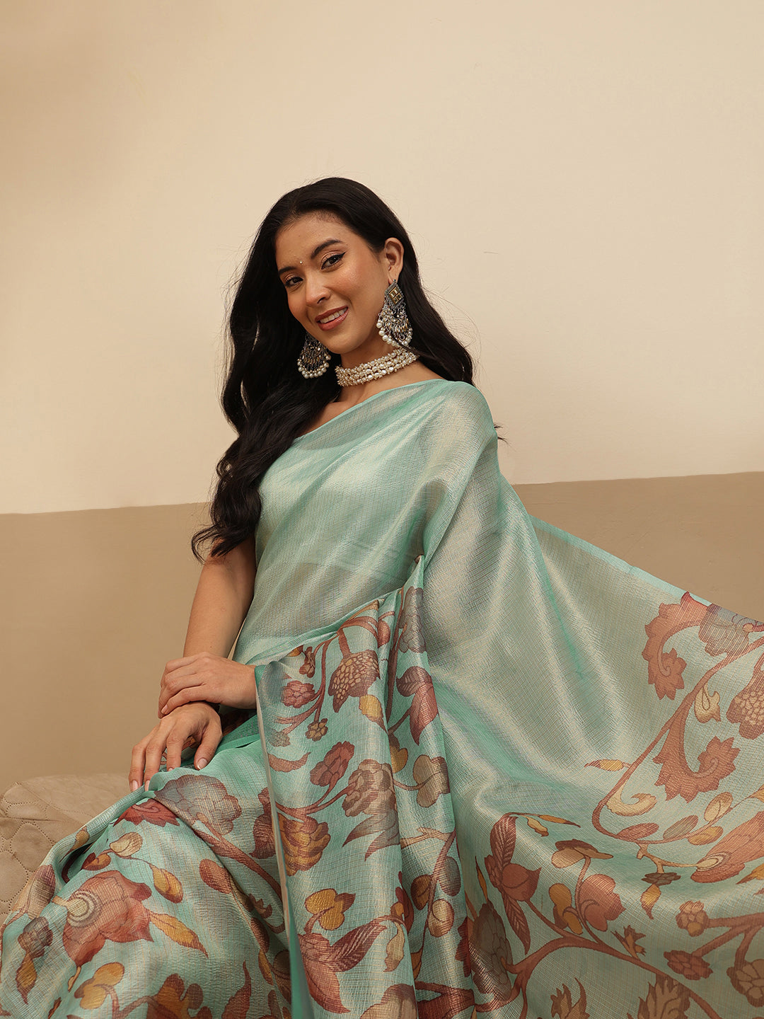 Digital Printed Lightweigth Crush Tissue Silk Saree With Unstitched Blouse Piece