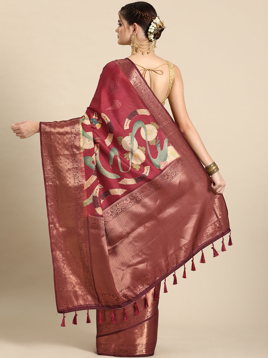 Kanchipuram Pattu Silk Floral Printed Zari Woven Border Saree