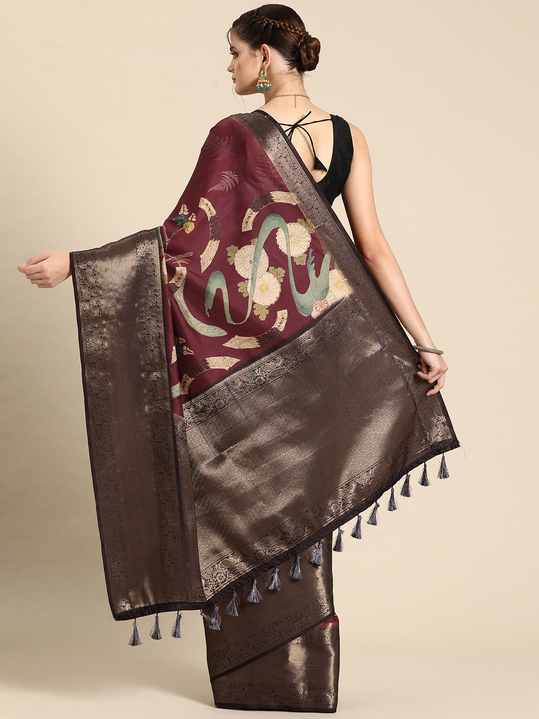 Kanchipuram Pattu Silk Floral Printed Zari Woven Border Saree