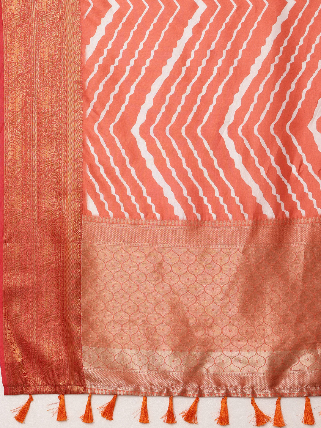 Soft Silk Lahriya Printed Saree with Zari Woven Pallu