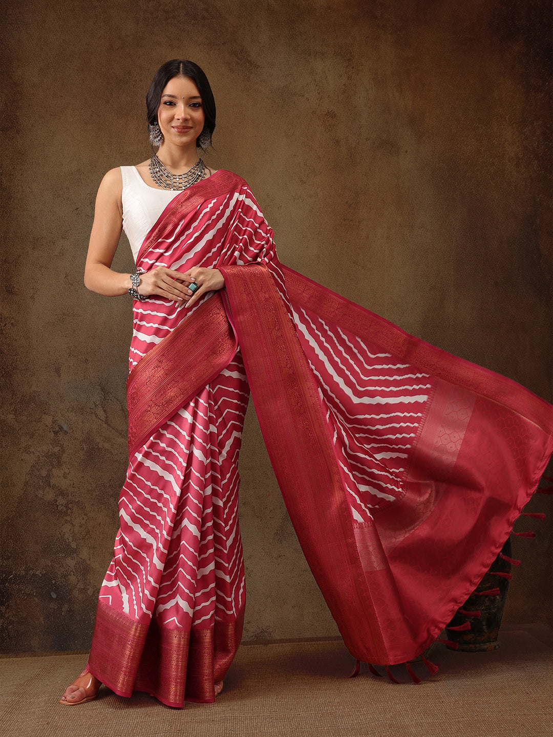 Soft Silk Lahriya Printed Saree with Zari Woven Pallu