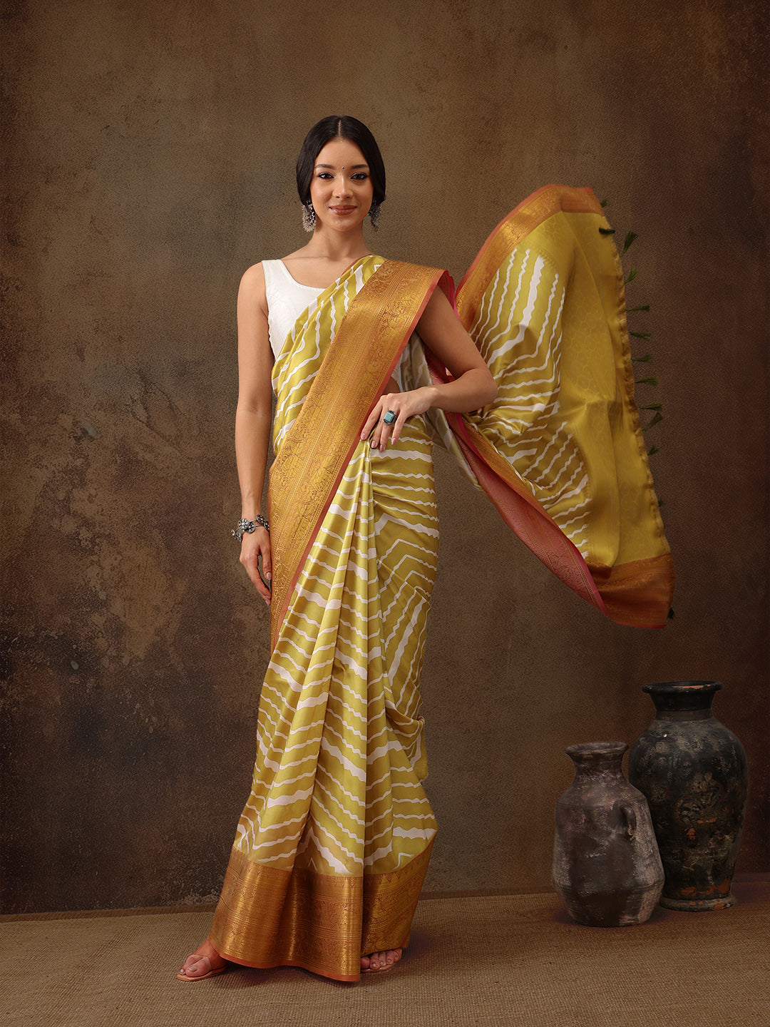 Soft Silk Lahriya Printed Saree with Zari Woven Pallu