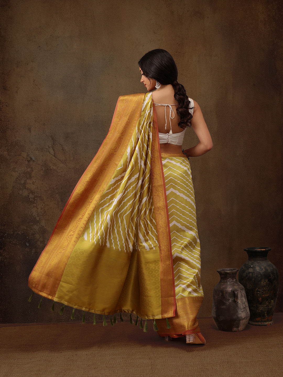 Soft Silk Lahriya Printed Saree with Zari Woven Pallu