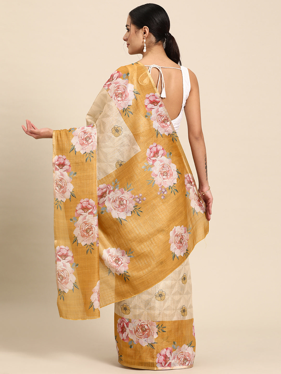 Women's Cotton Blend Floral Print Saree