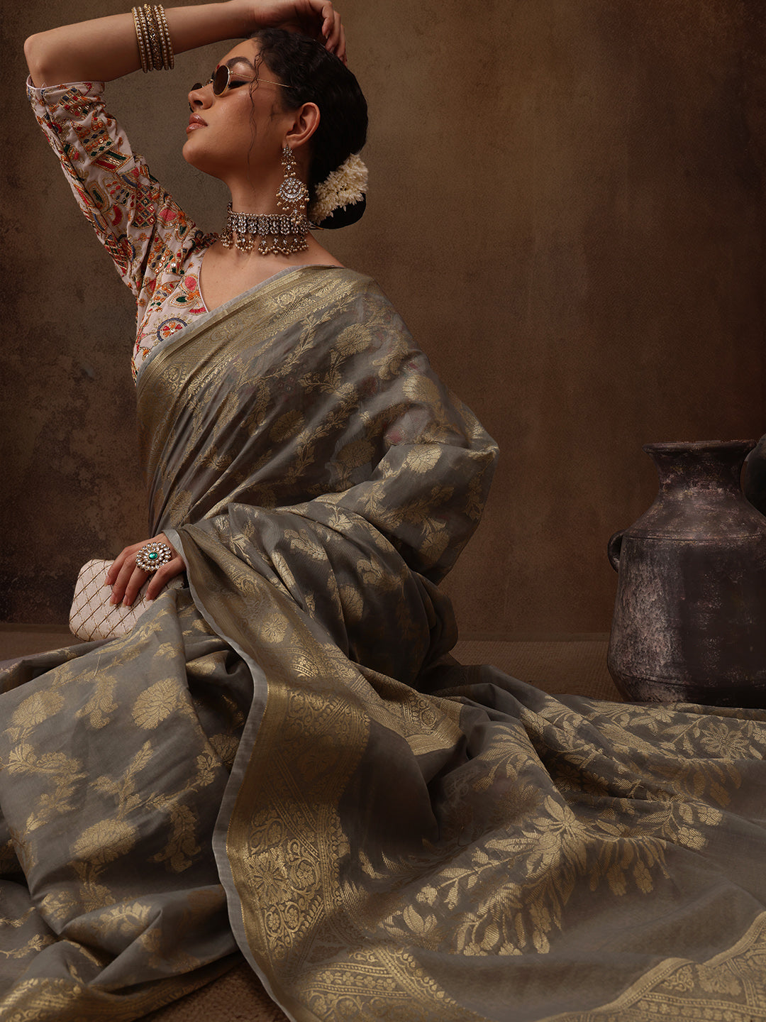 Cotton Blend Floral Woven Saree