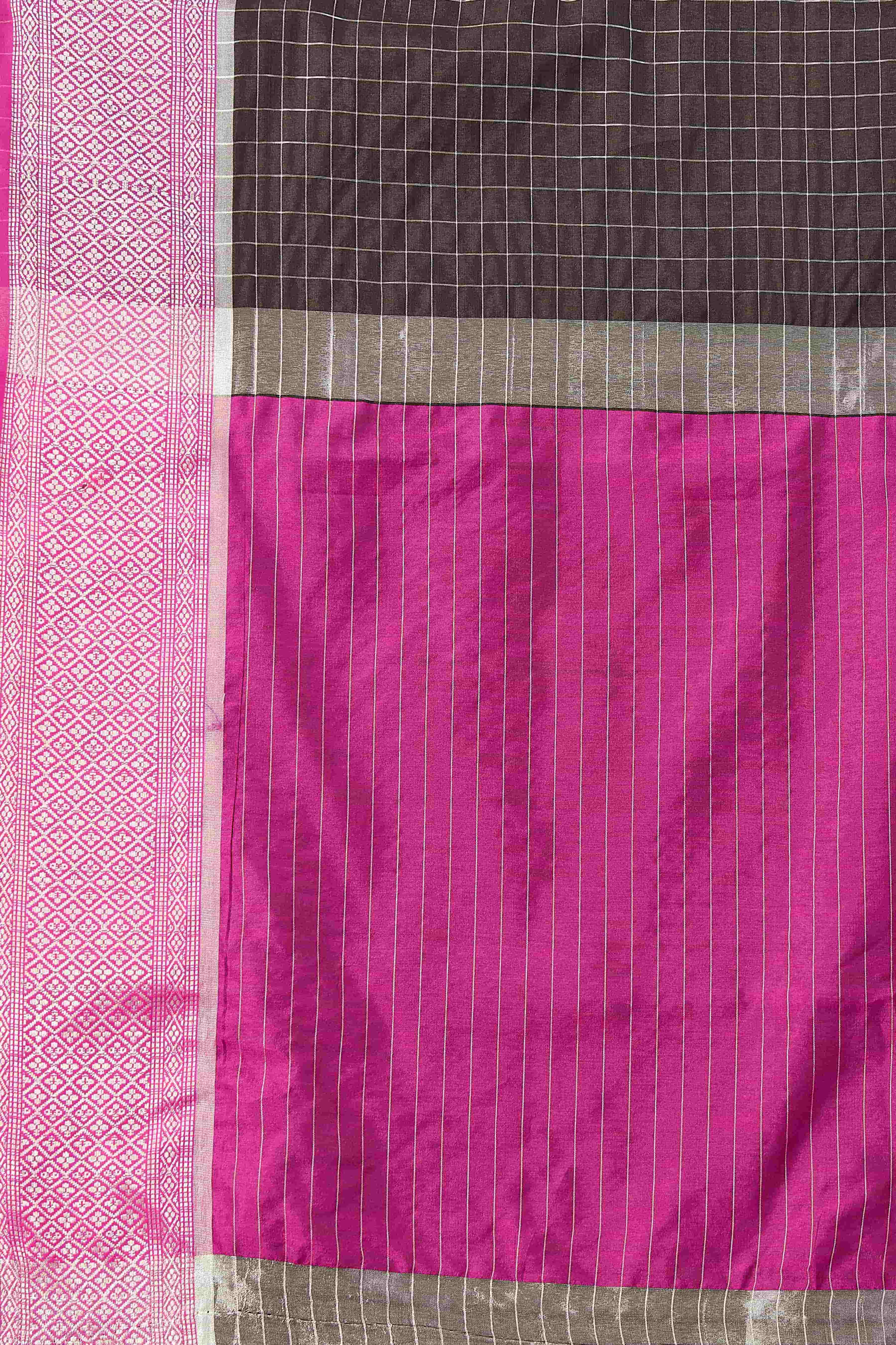 Checked Zari Banarasi Silk Gadwal Saree