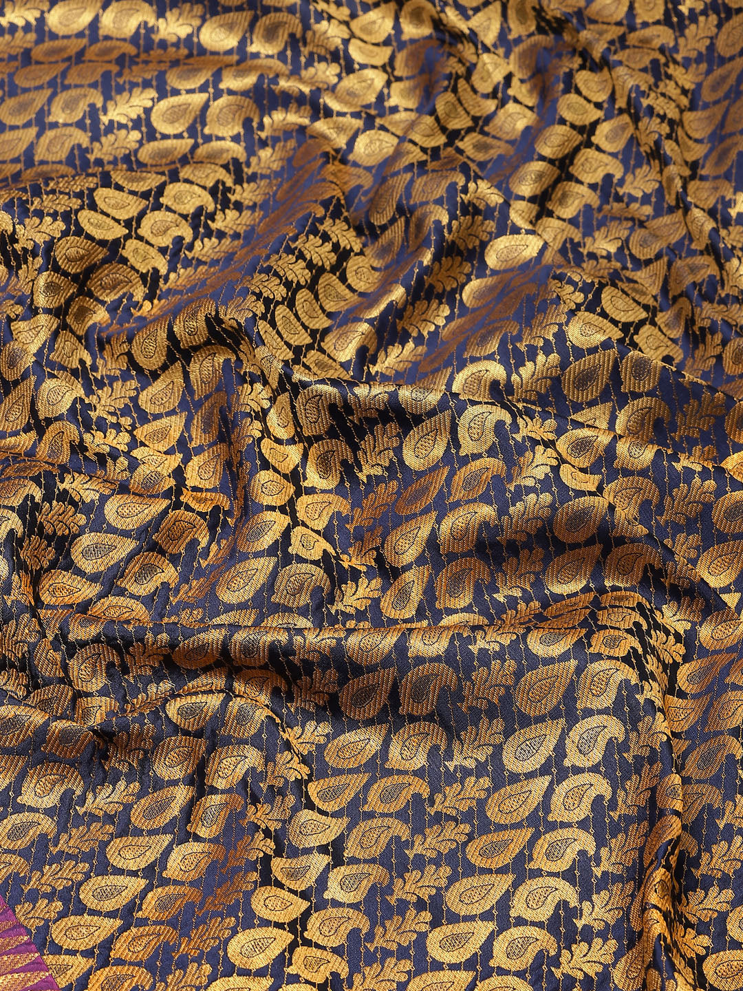 Women's Brocade Zari Woven Saree