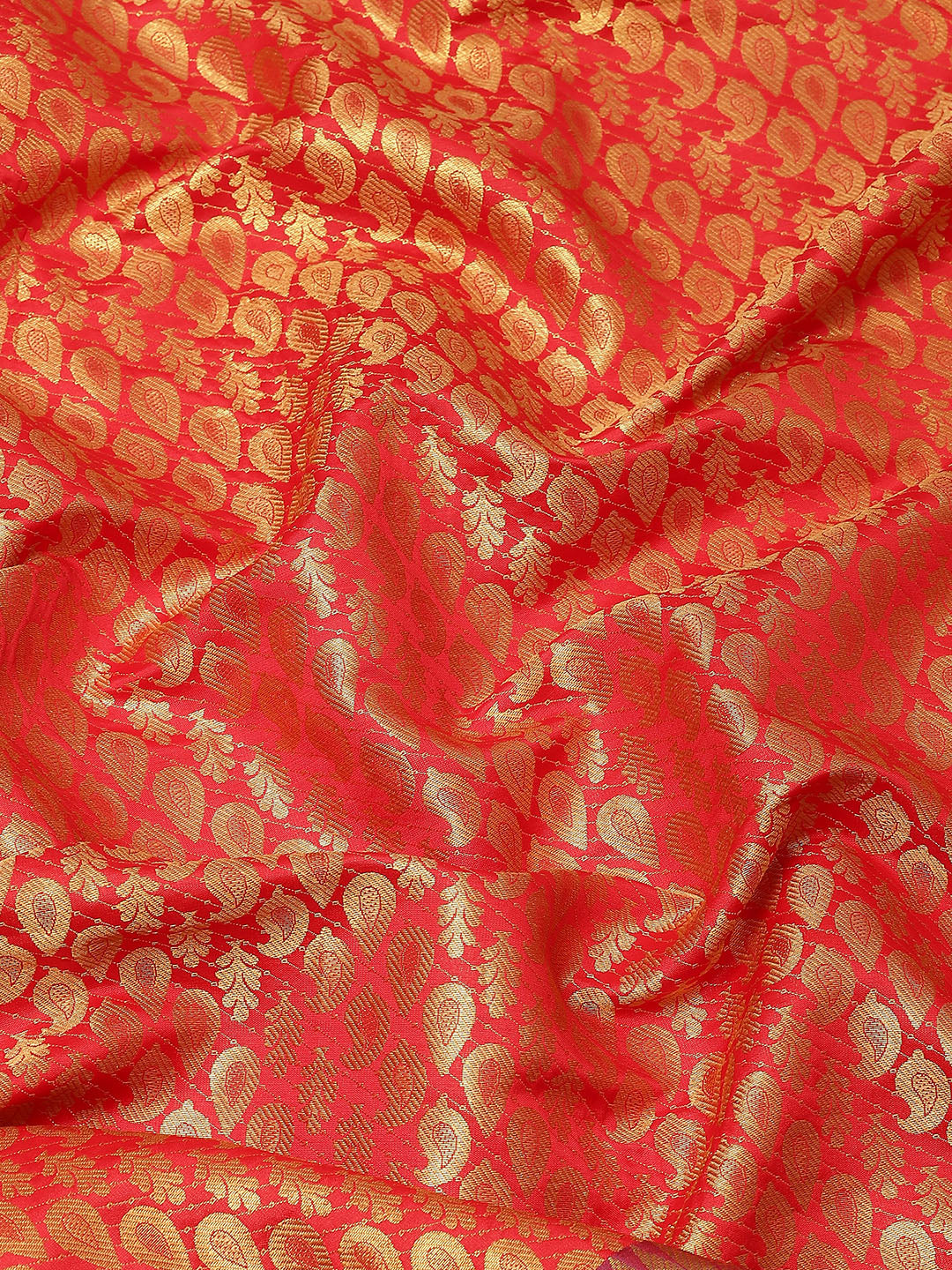 Women's Brocade Zari Woven Saree
