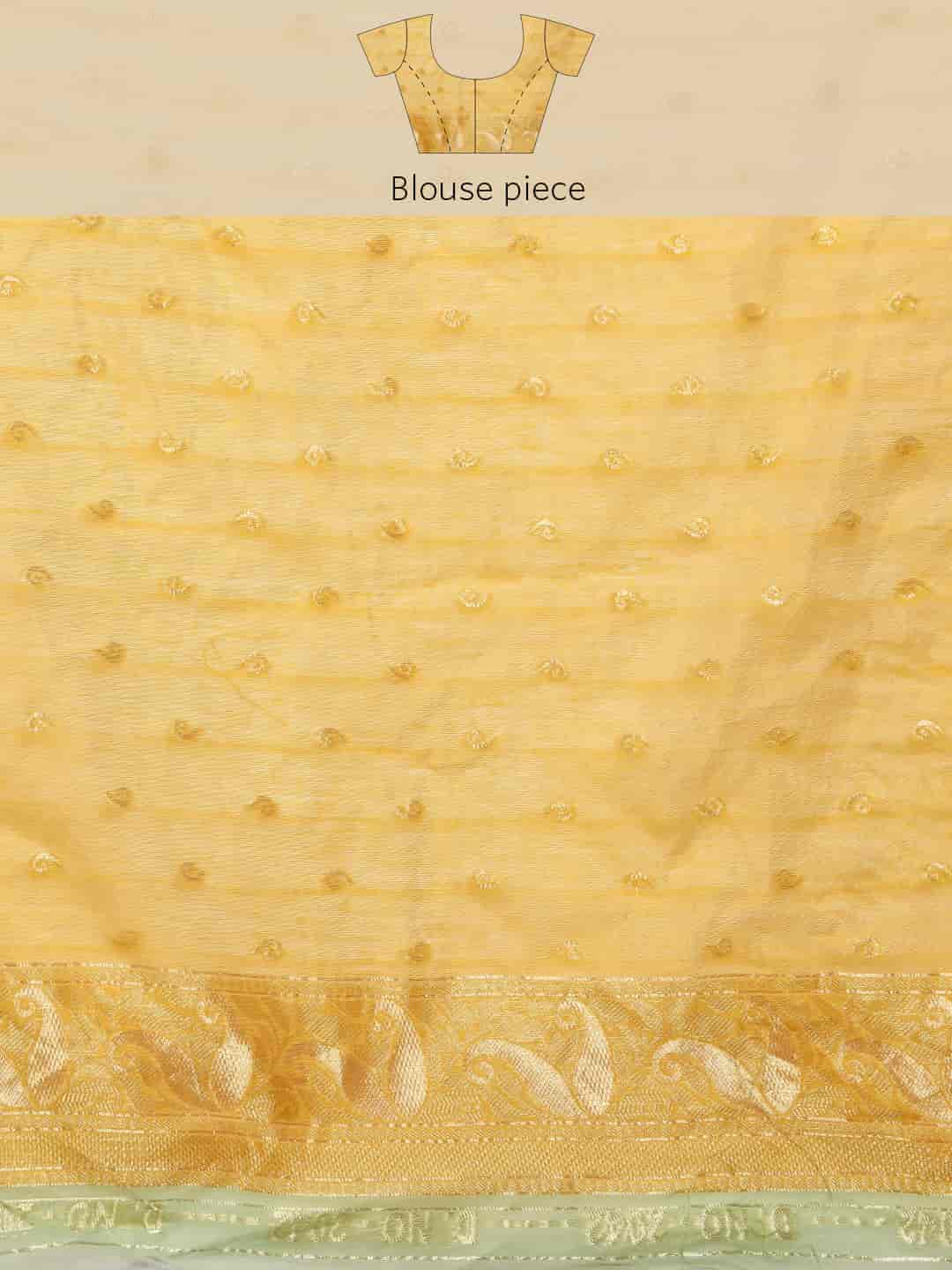 Women's Dhakai Jamdani Saree