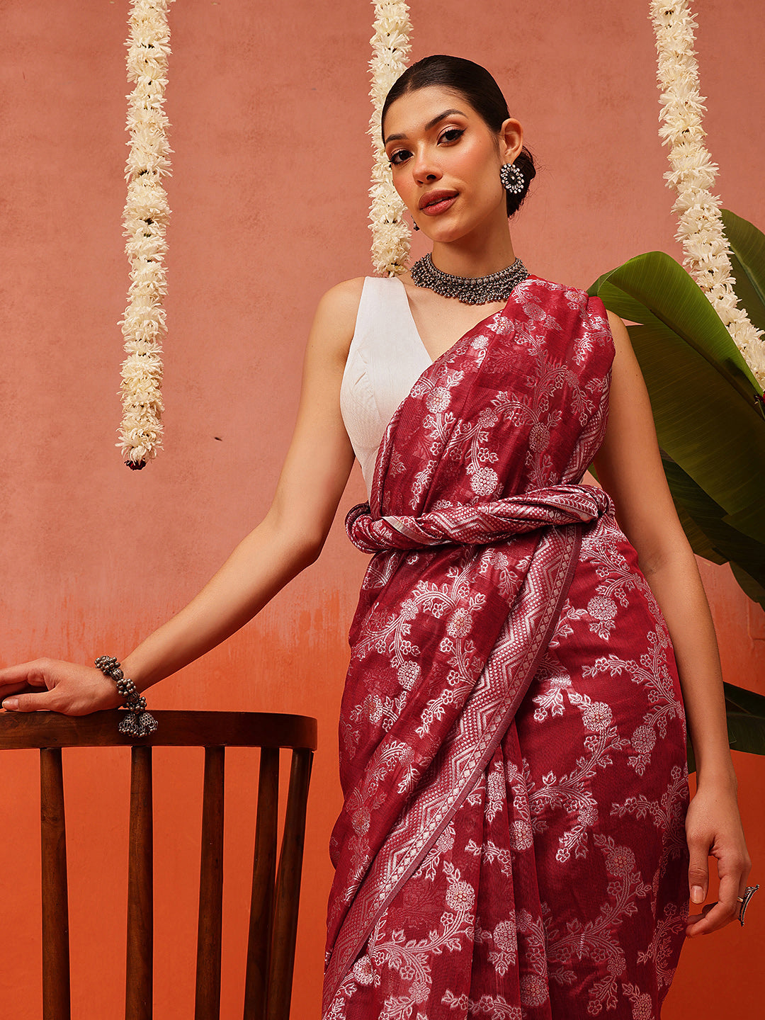 Cotton Jamdani Saree With Zari Border