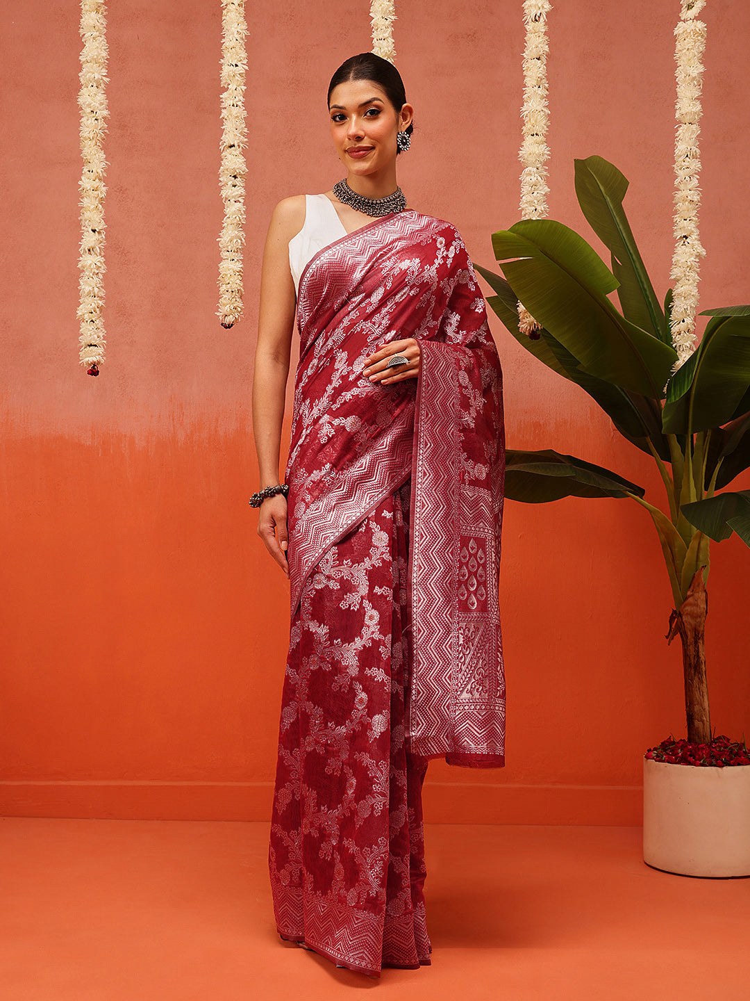 Cotton Jamdani Saree With Zari Border