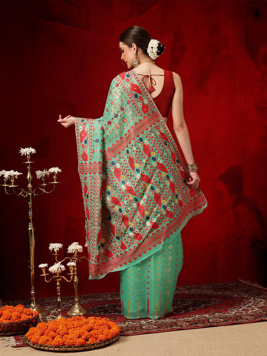 Cotton Jamdani Saree With Unstitched Blouse Piece