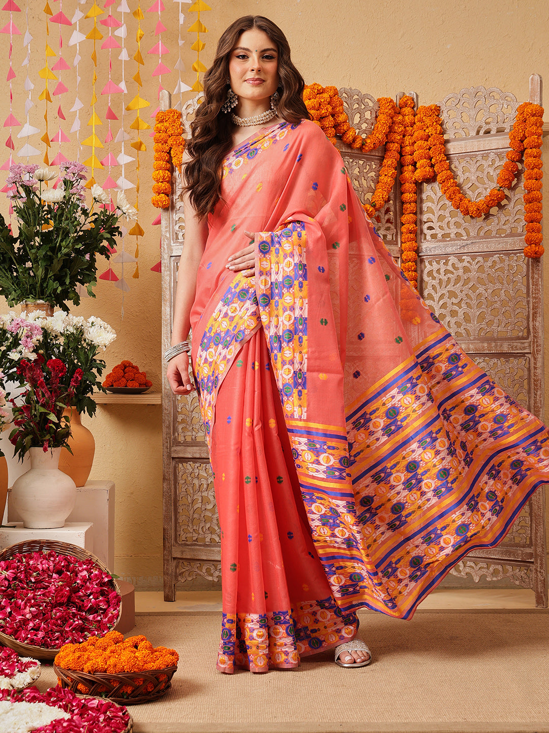 Cotton Jamdani Saree With Unstitched Blouse Piece