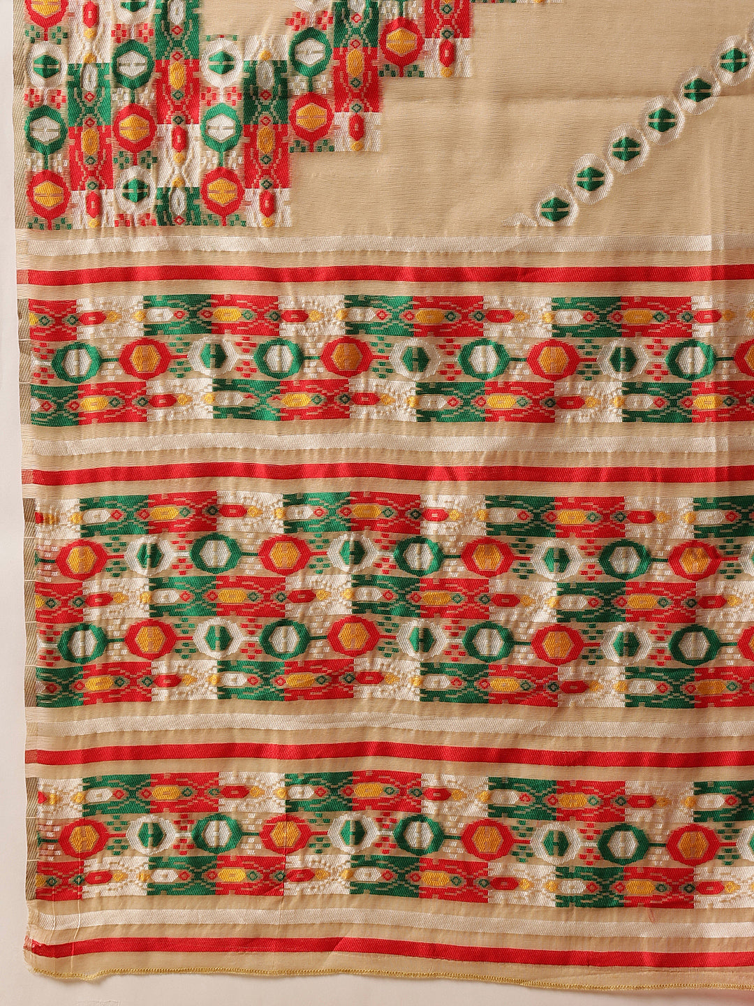 Cotton Jamdani Saree With Unstitched Blouse Piece