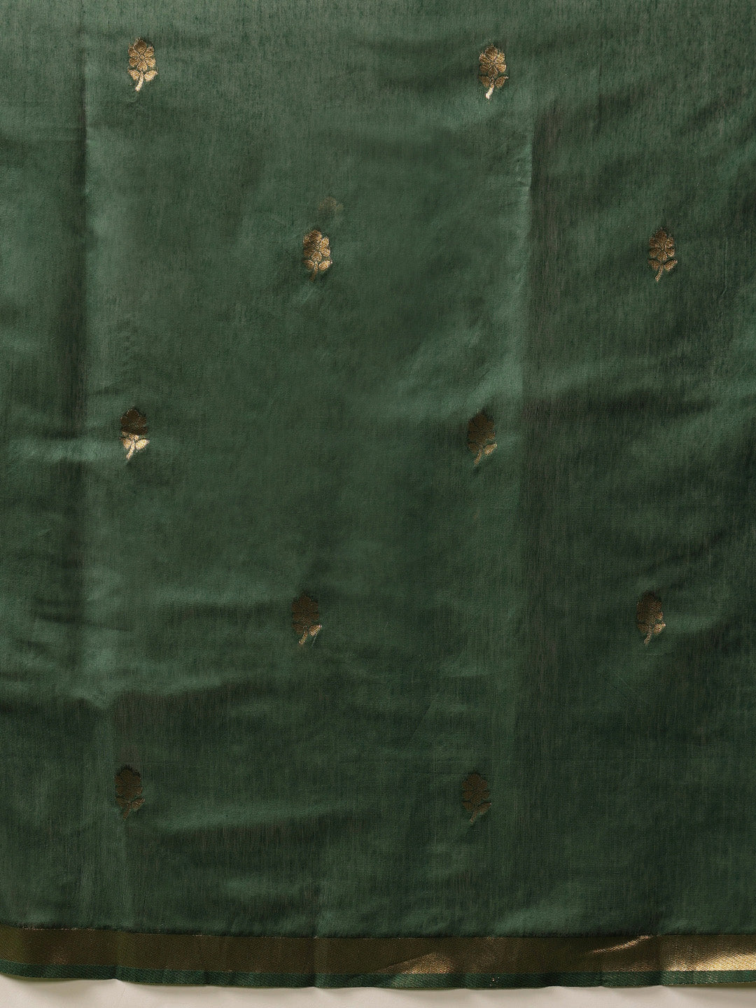 Cotton Dhakai Jamdani Saree With Small Zari Border & Tassels