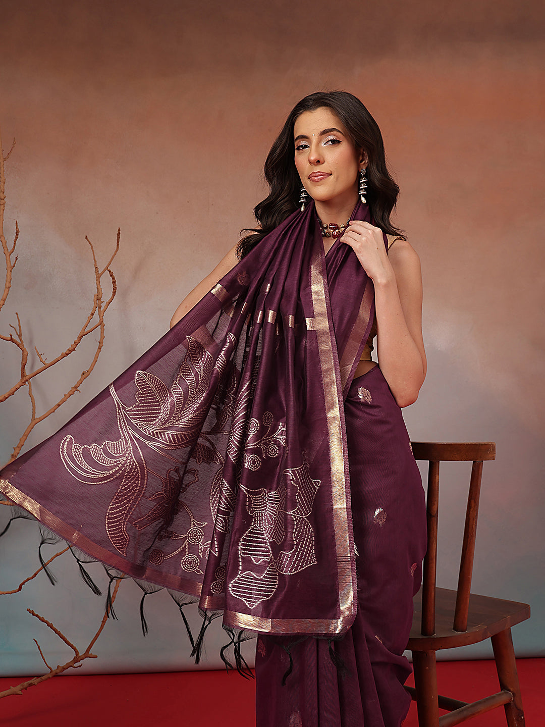 Cotton Blend Woven Design Handloom Premium Jamdani Saree With Tassels