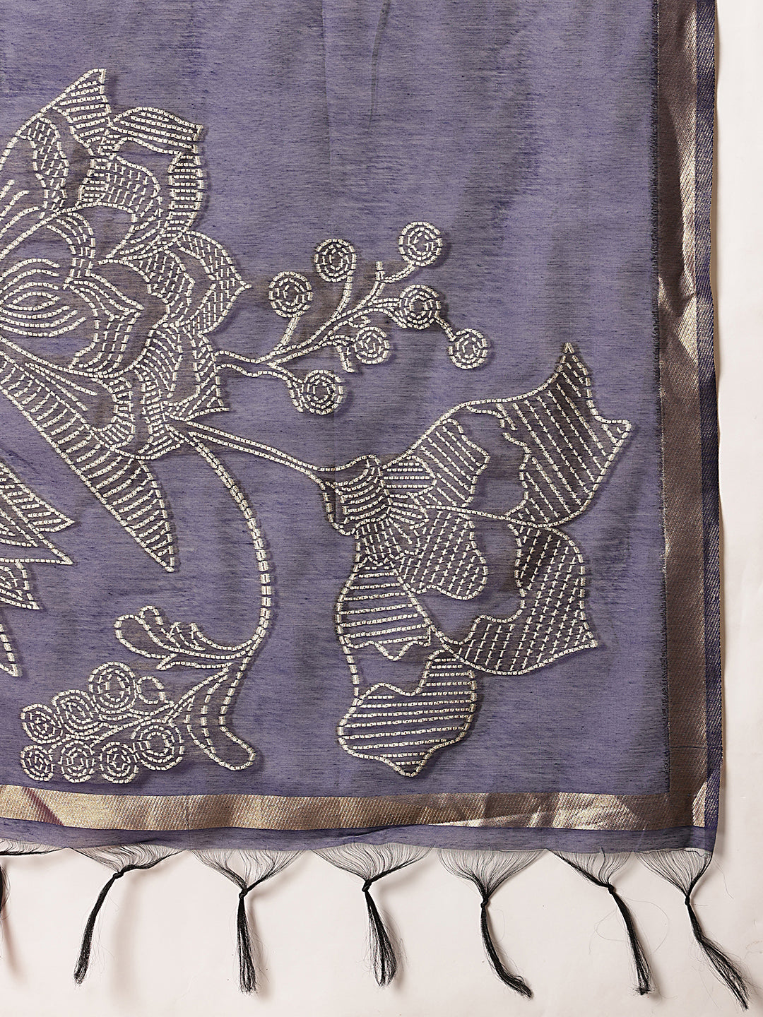 Cotton Blend Woven Design Handloom Premium Jamdani Saree With Tassels