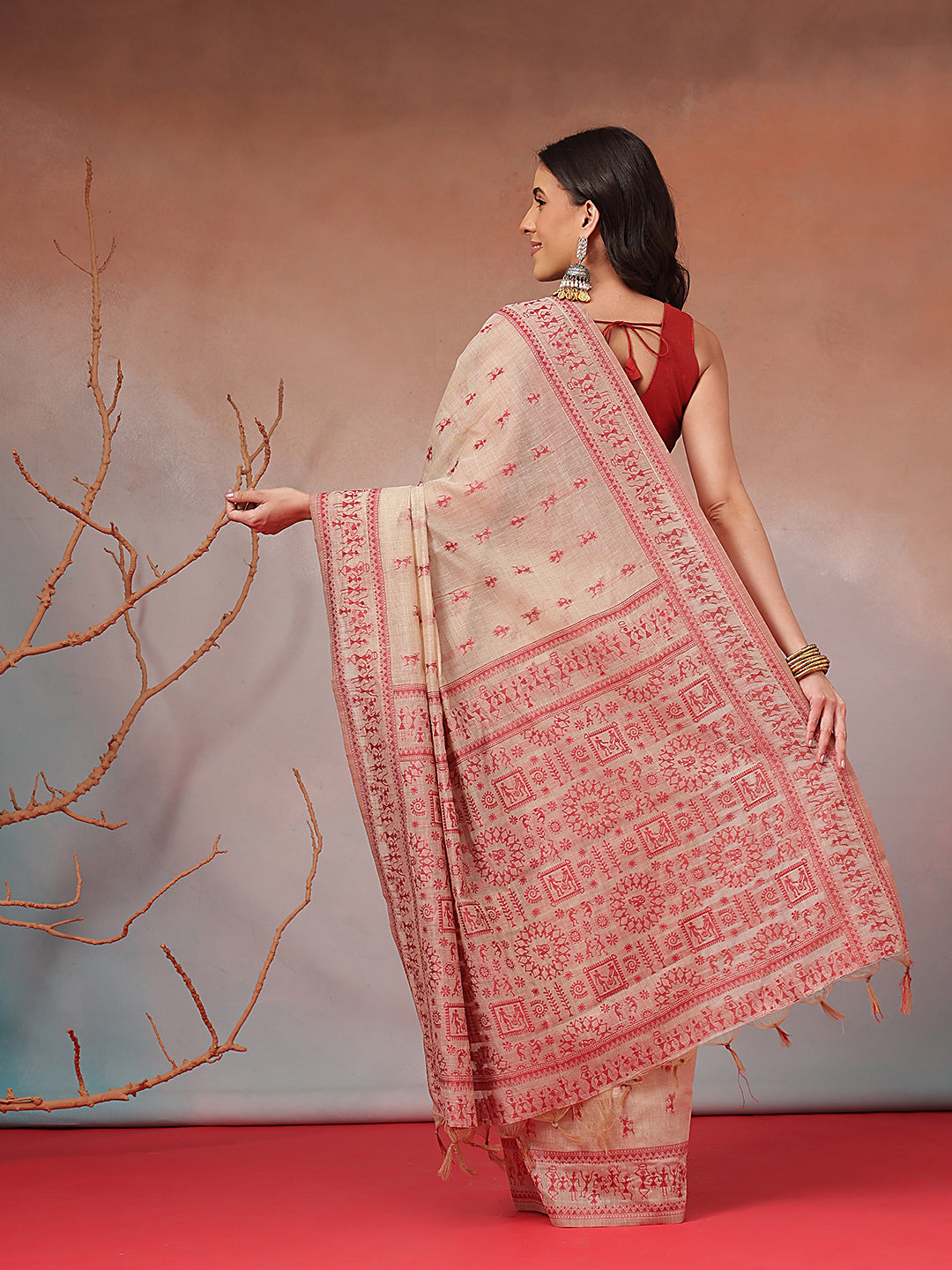 Cotton Blend Woven Design Handloom Premium Jamdani Saree With Tassels