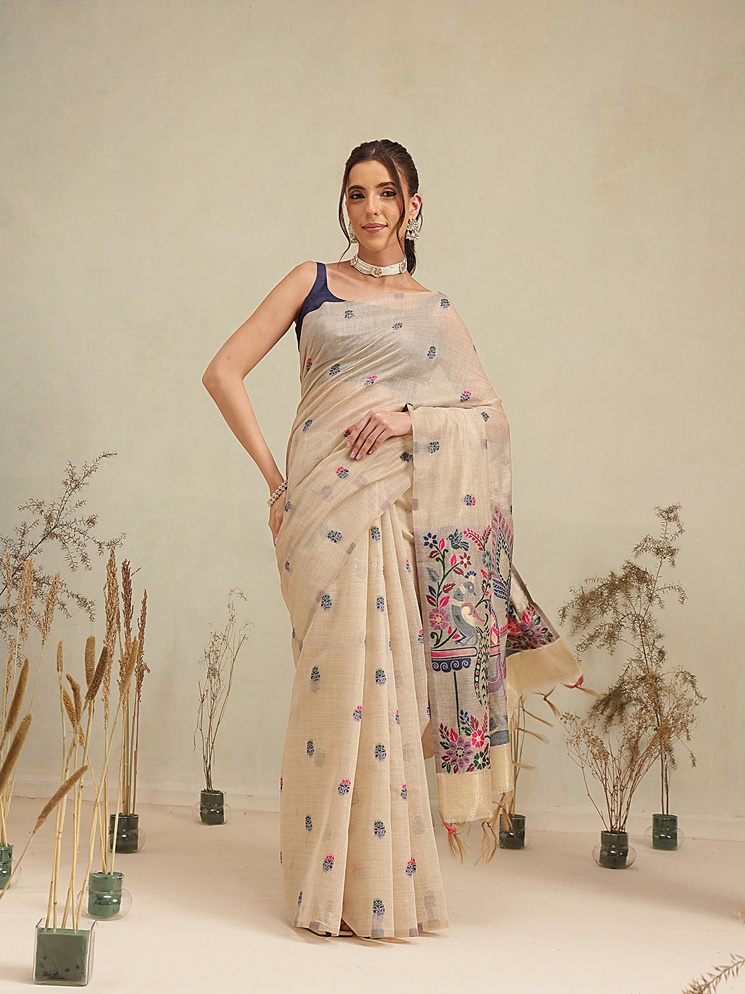 Cotton Blend Woven Design Handloom Premium Jamdani Saree With Tassels