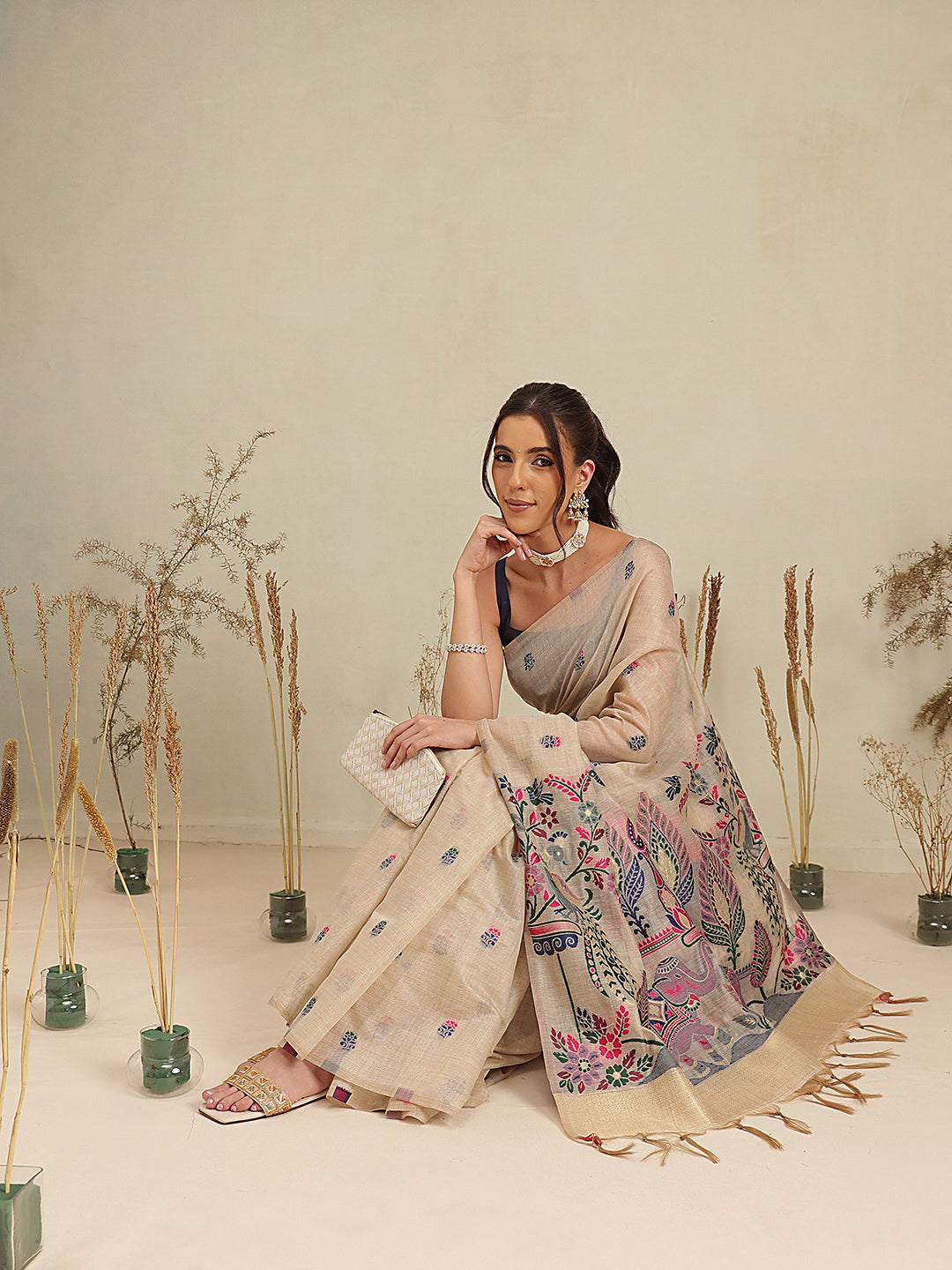 Cotton Blend Woven Design Handloom Premium Jamdani Saree With Tassels