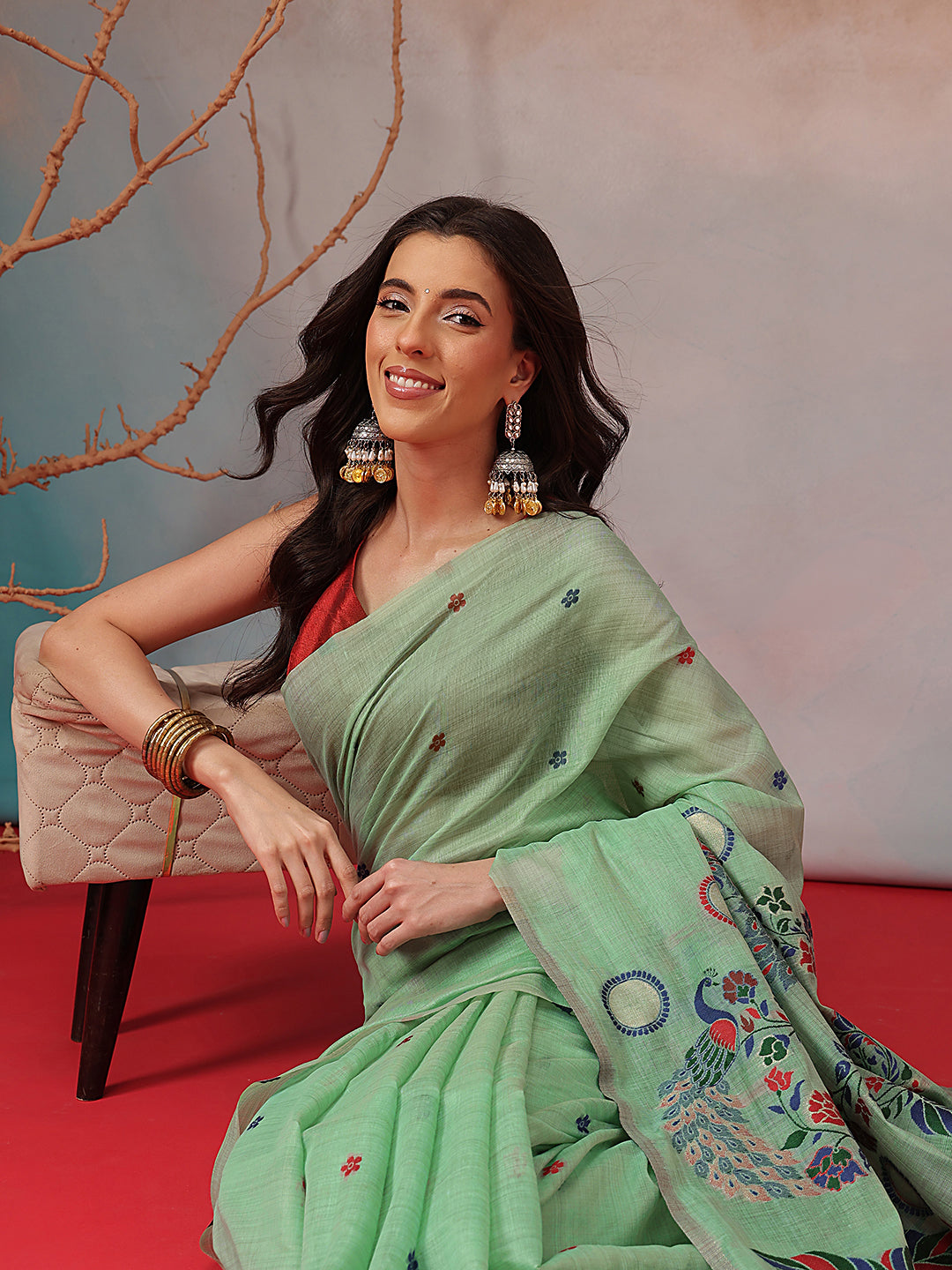 Cotton Blend Woven Design Handloom Premium Jamdani Saree With Tassels