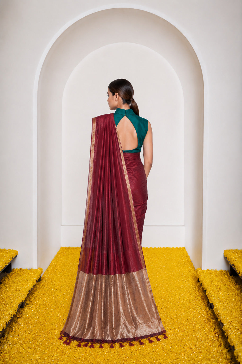 Women's Cotton Silk Saree with Rich Zari Woven Pallu, Elegant Golden Border & Tassels