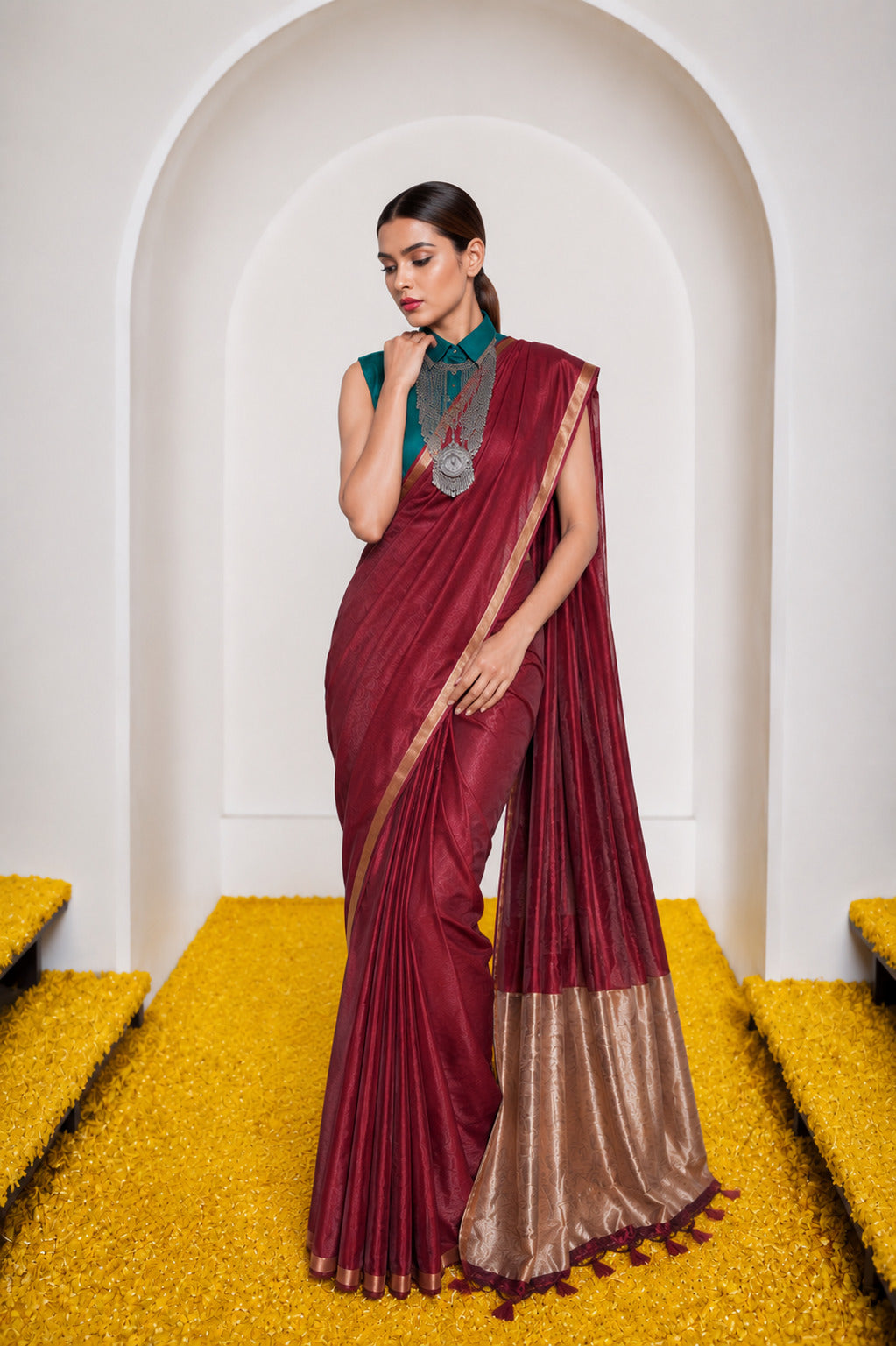 Women's Cotton Silk Saree with Rich Zari Woven Pallu, Elegant Golden Border & Tassels