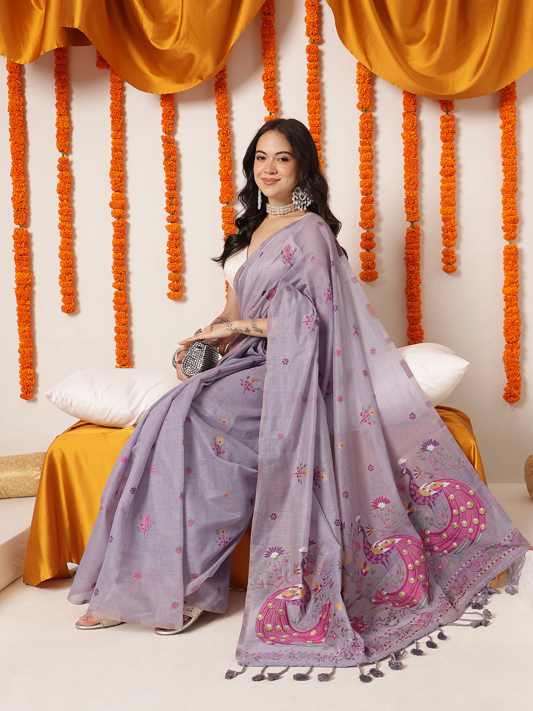 Handloom Inspired Premium Cotton Saree With Animal Motifs – Purple – view 3