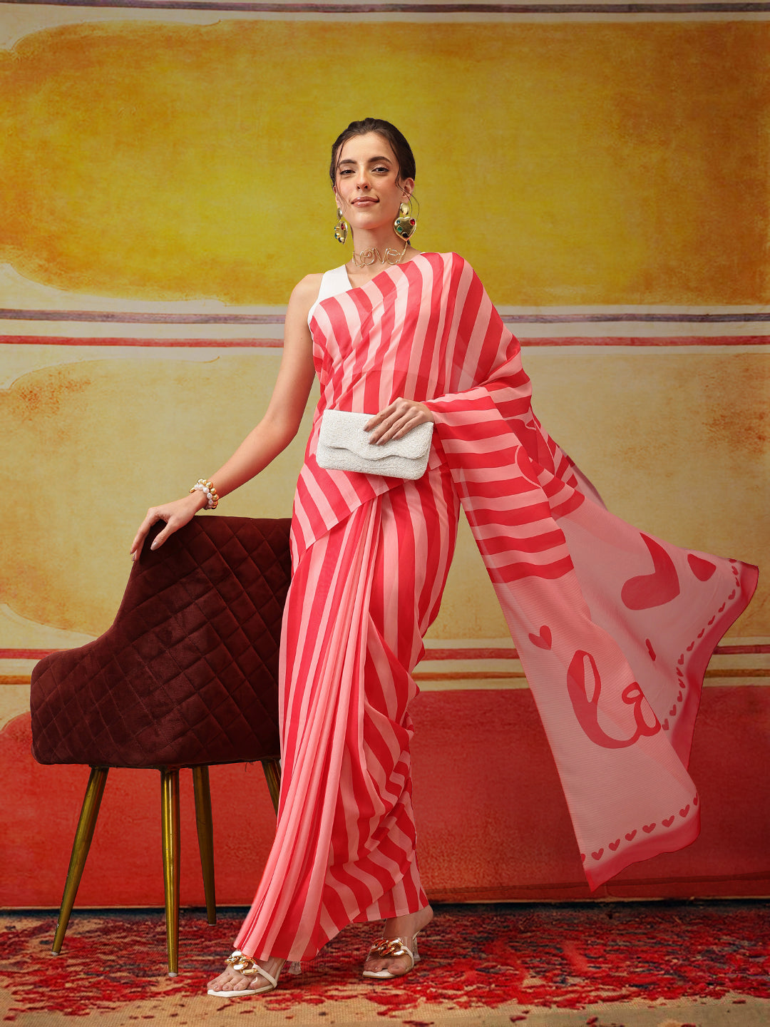 Valentine Special Lahariya Printed Mal Cotton Pink Saree
