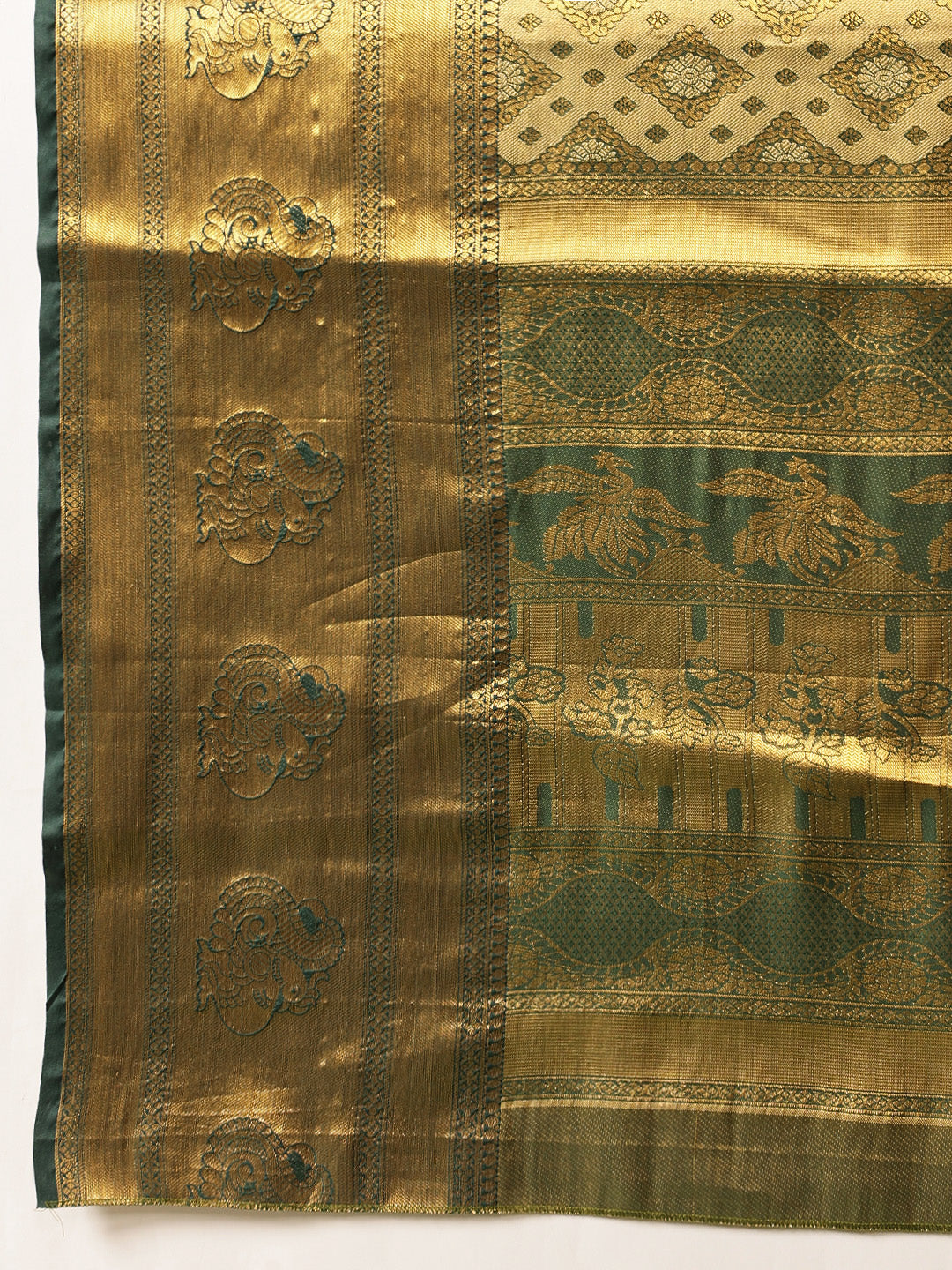 Baluchari Silk Saree With Zari Woven Rich Pallu & Contrast Border