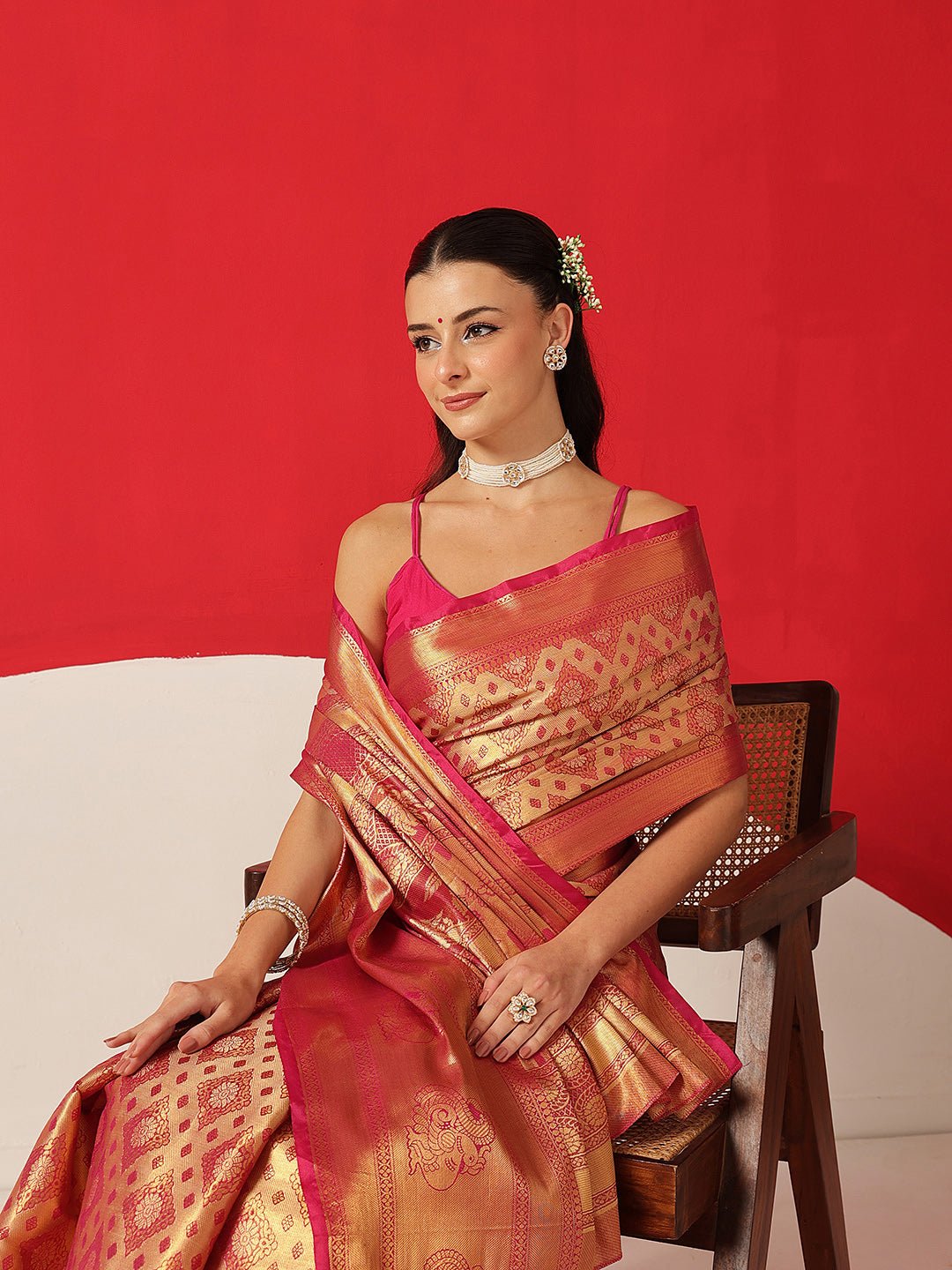 Baluchari Silk Saree With Zari Woven Rich Pallu & Contrast Border