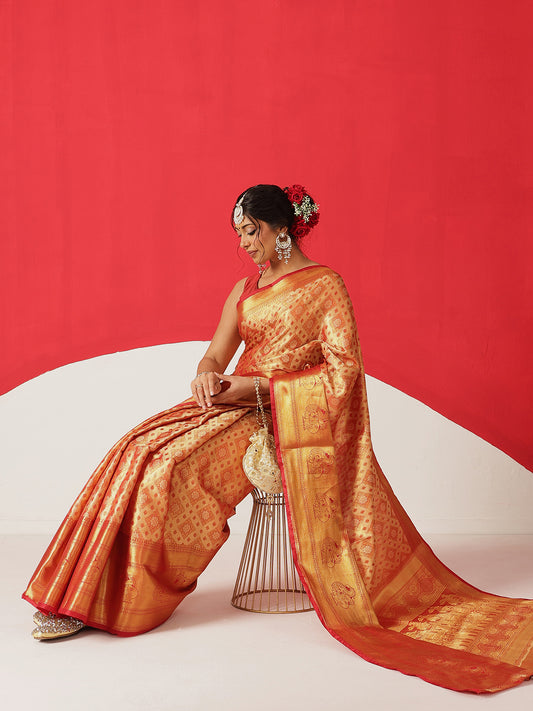 Baluchari Silk Saree With Zari Woven Rich Pallu & Contrast Border