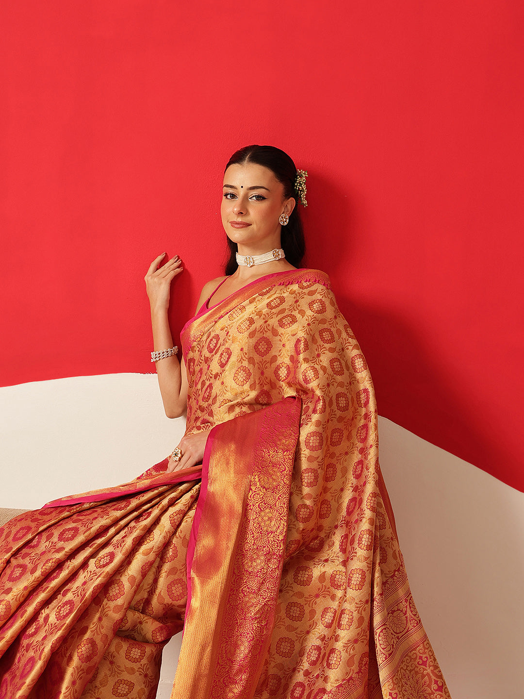 Floral Baluchari Silk Saree With Zari Woven Rich Pallu & Contrast Border