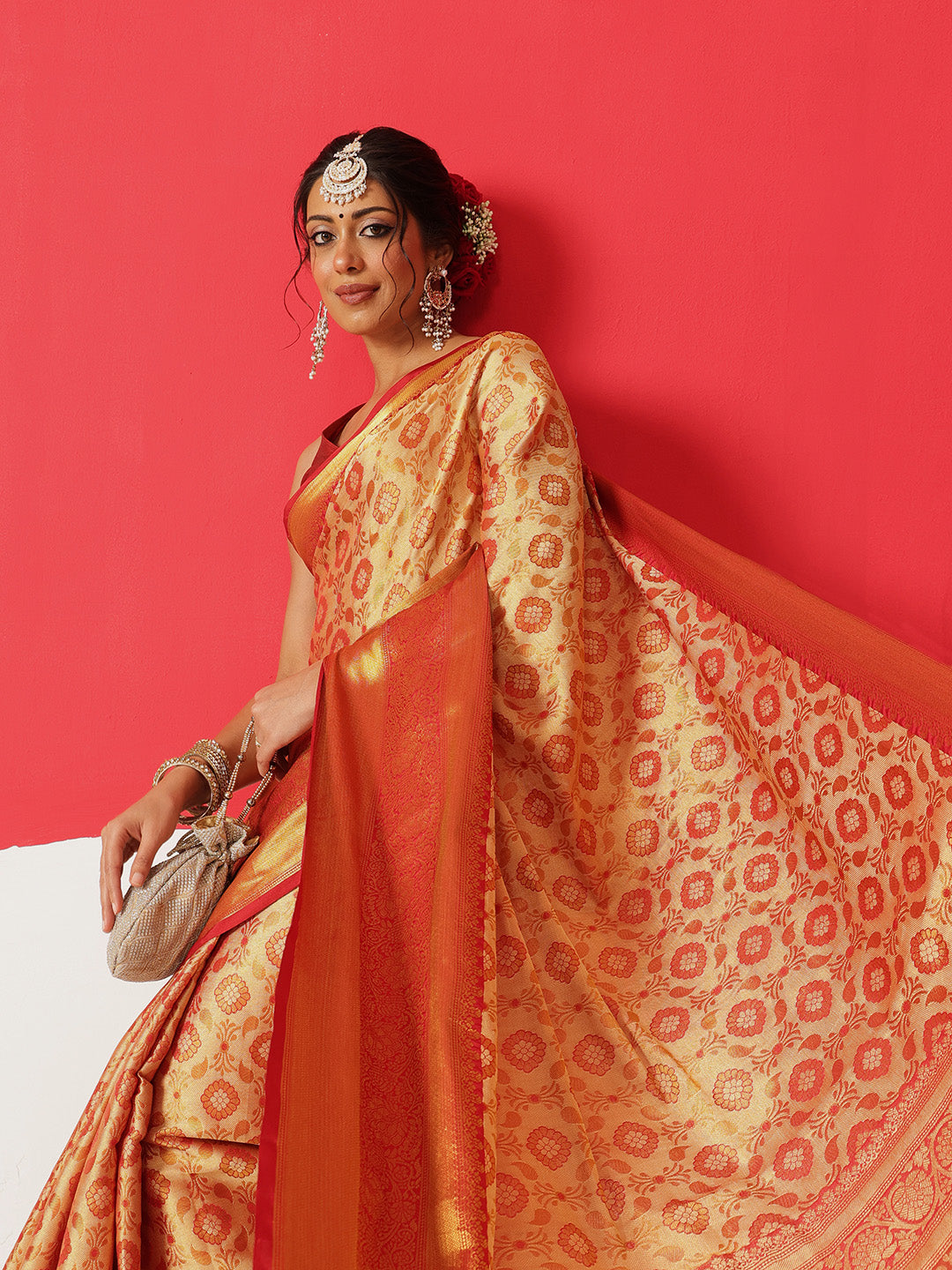 Floral Baluchari Silk Saree With Zari Woven Rich Pallu & Contrast Border