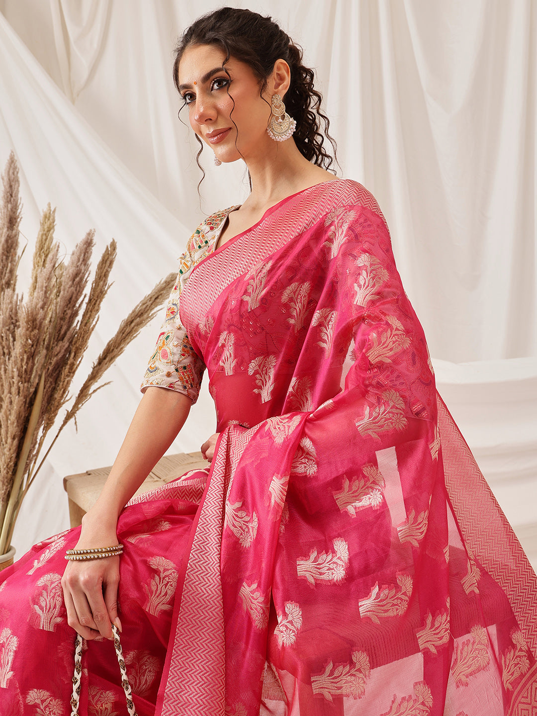 Floral Banarasi Organza Soft Silk Pink Saree