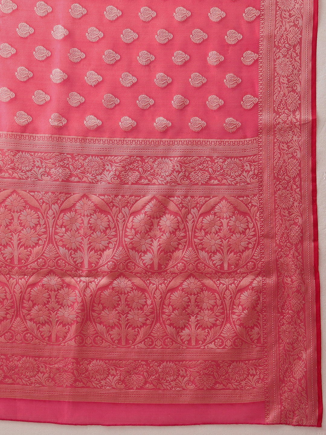 Banarasi Organza Soft Silk Pink Saree With Small Floral Border