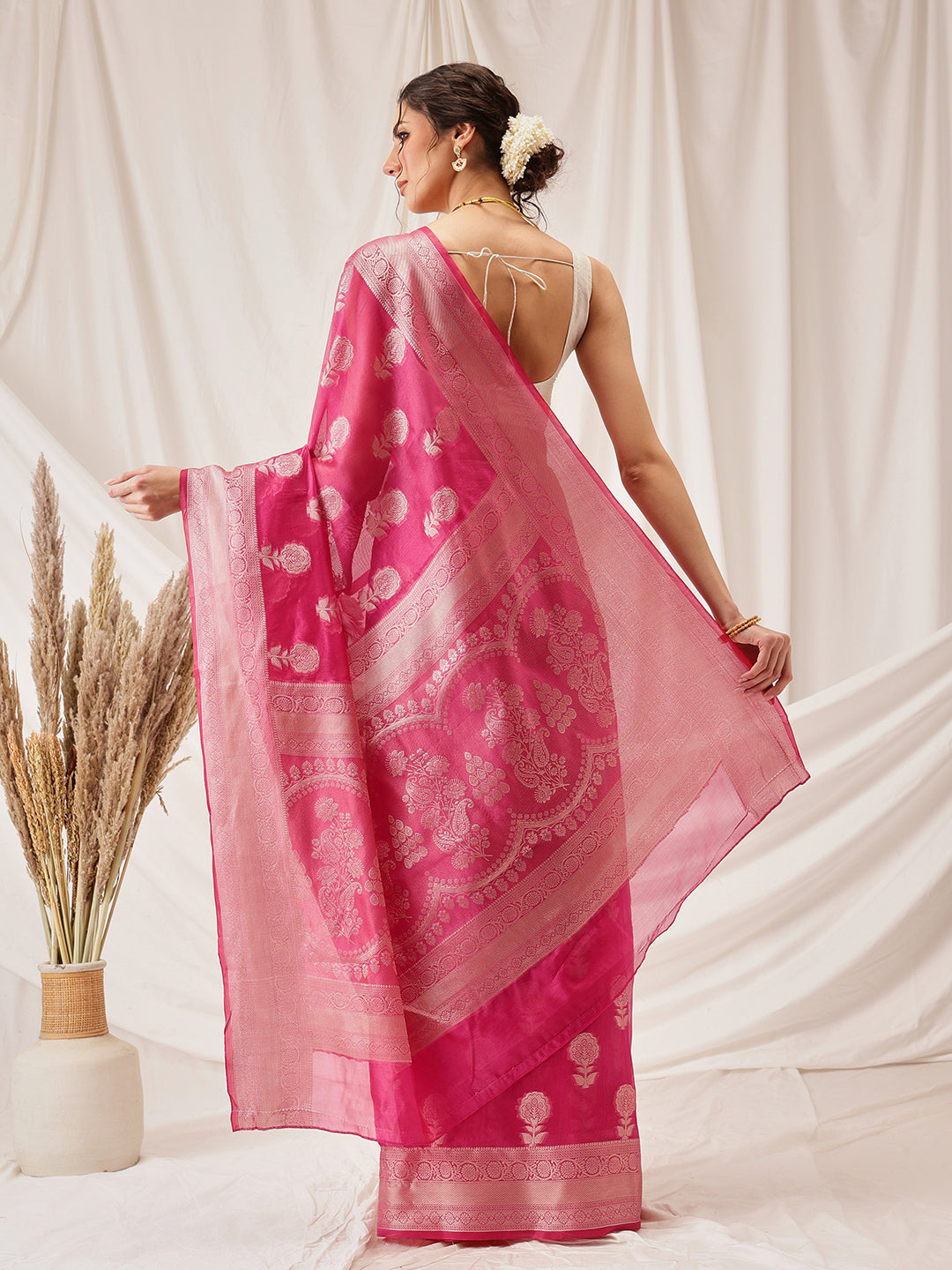 Floral Banarasi Organza Soft Silk Pink Saree