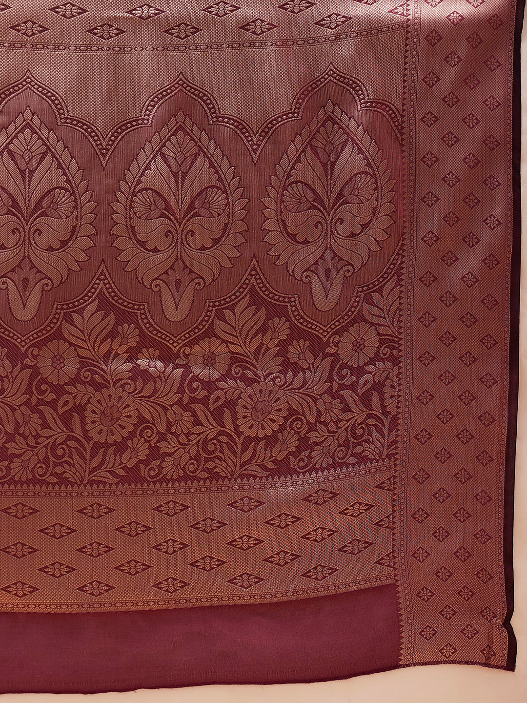 Floral Banarasi Organza Soft Silk Wine Saree With Small Border