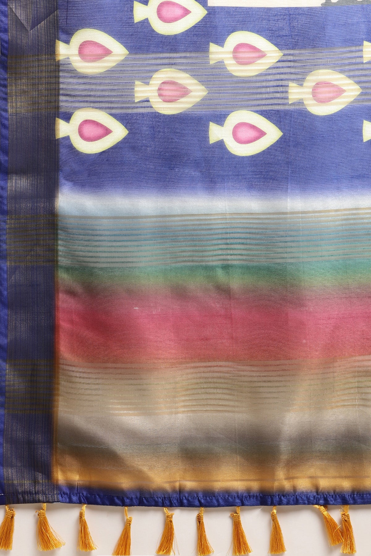 Women's Batik Digital Printed Saree